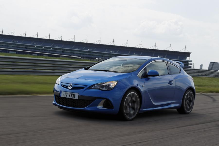  Vauxhall Astra VXR 2012 года  (фото 103 из 274)